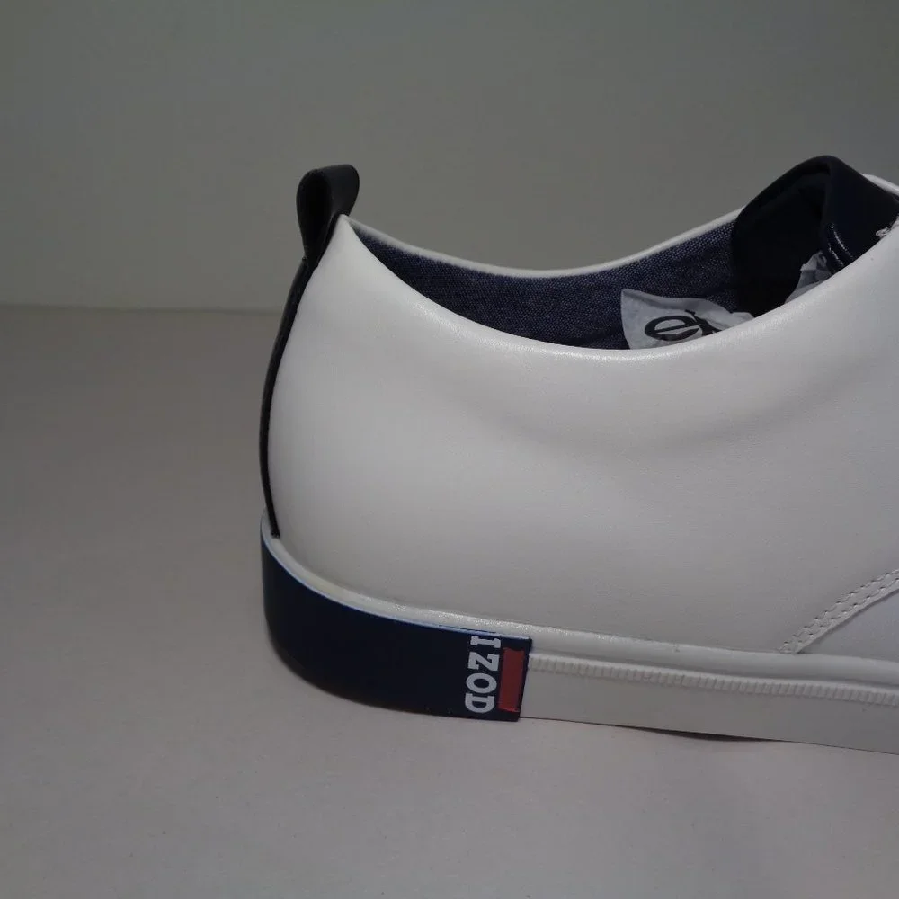 IZOD Size 11 M ISAAC White Sneakers New Men's Shoes